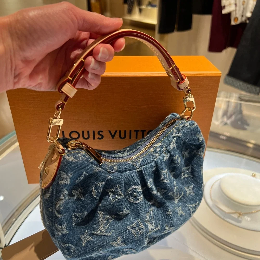 Louis Vuitton | Bags | Louis Vuitton Pochette Valley Denim Bag 0